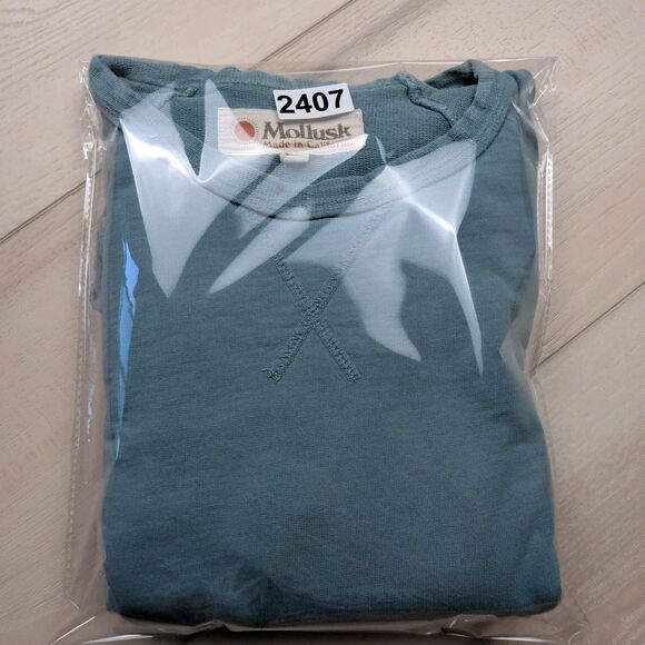 Mollusk California Surf Shop Crewneck Sweater Mens XL Blue Made in USA - Picture 9 of 9